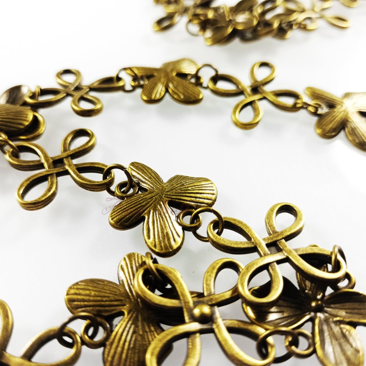 1 Metre Alloy Chain Antique Bronze Necklace Charms 24mm Flower Pendants - - Asia Sell