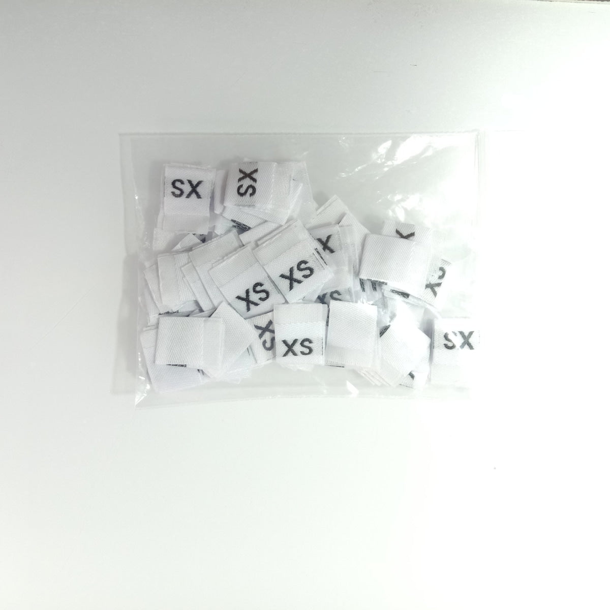 100pcs Clothing Size Label Tags XS S M L XL 2XL 3XL 4XL Black Text White Garment Clothes T Shirt Dress Fabric - S white - Asia Sell