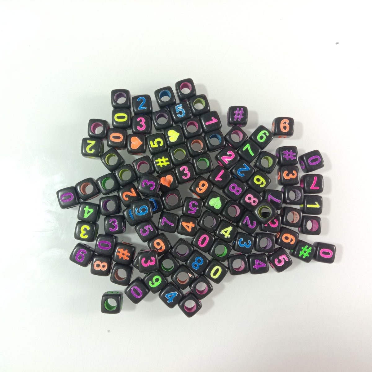 100pcs 6x6mm Square Beads Letters Alphabet Dice DIY Jewellery Making Moon Love Heart Cloud Star - Multicolour Mixed on Black - Asia Sell