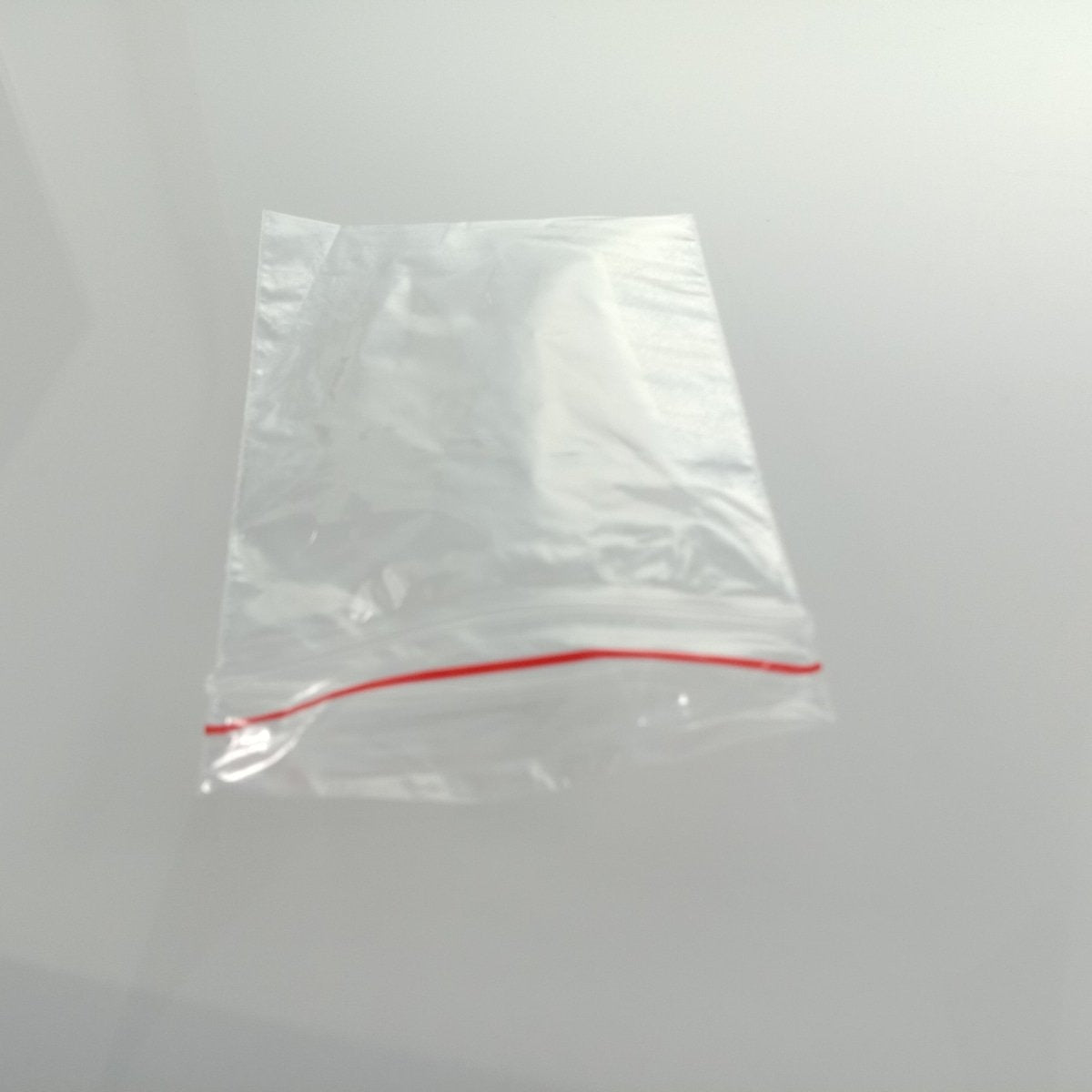 100pcs 6x8cm Clipseal Sealer Small Plastic Zip Bags Thin Satchels - - Asia Sell