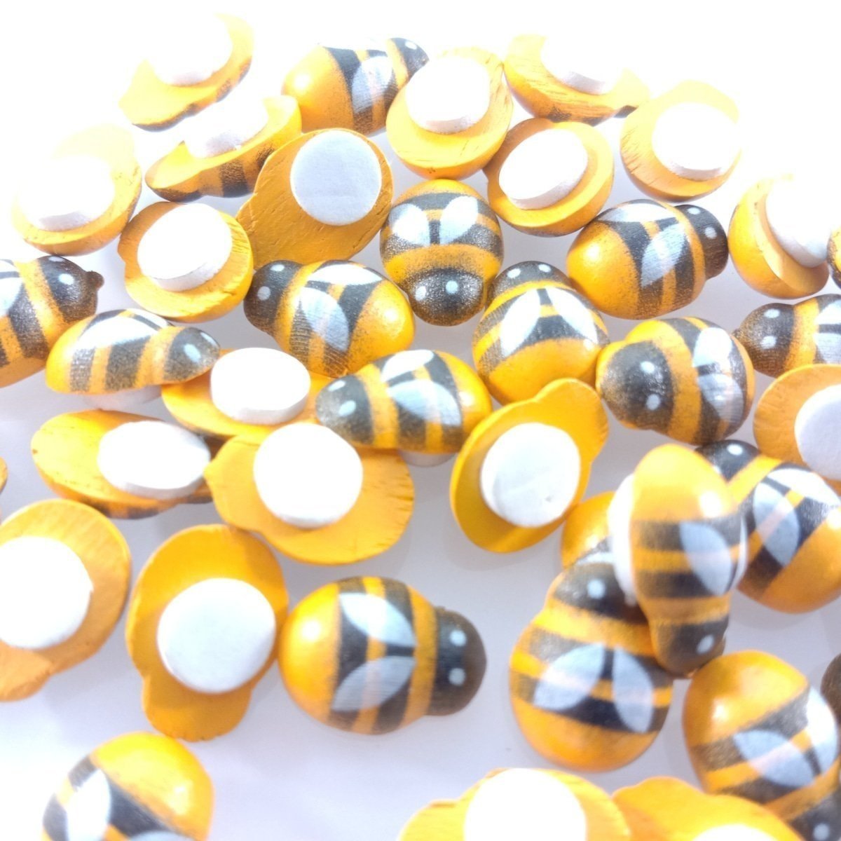 100pcs Bee Wooden Mini DIY Scrapbooking Decoration Home Wall Decor Birthday Party Decorations Craft - - Asia Sell