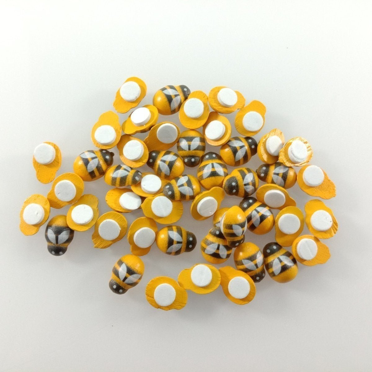 100pcs Bee Wooden Mini DIY Scrapbooking Decoration Home Wall Decor Birthday Party Decorations Craft - - Asia Sell