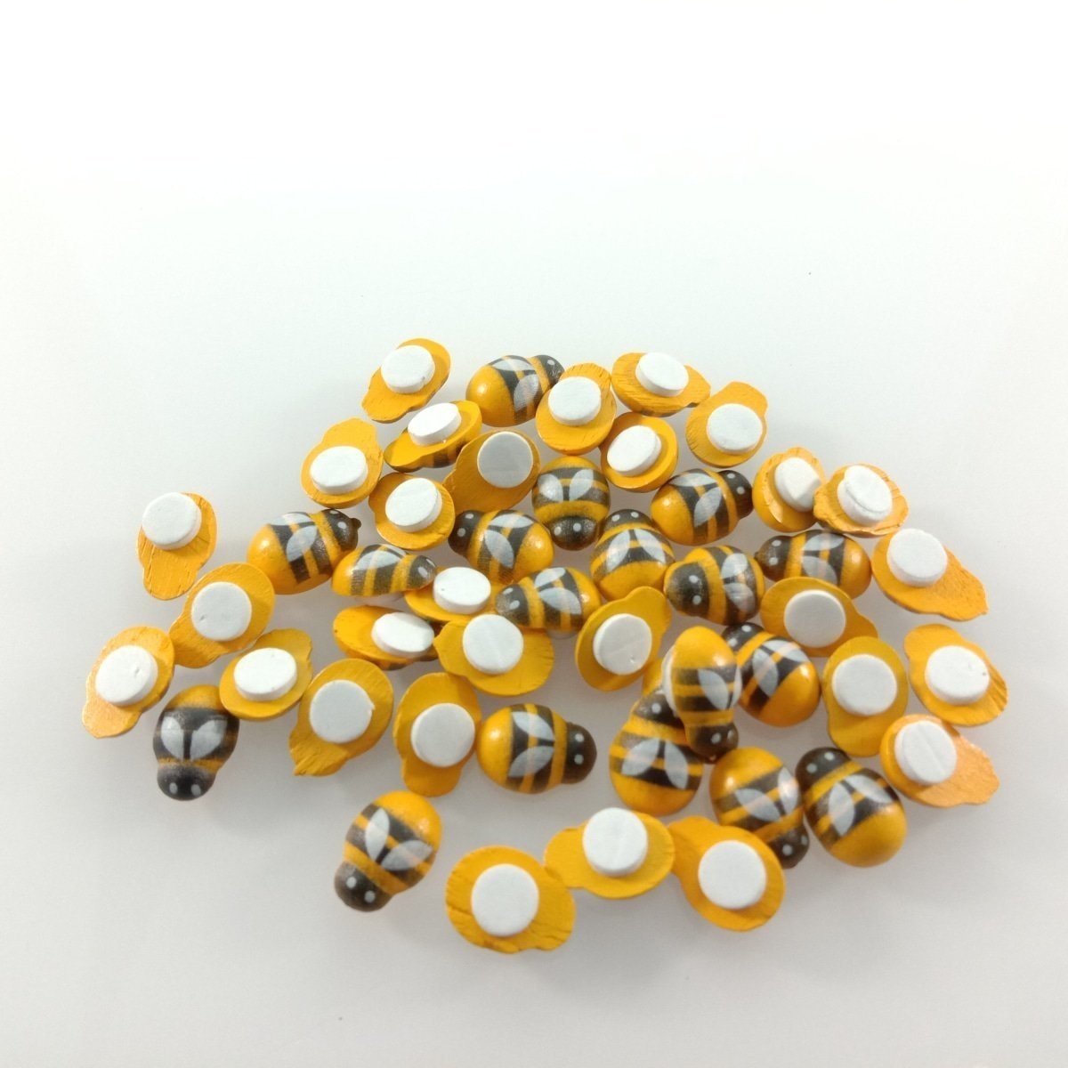 100pcs Bee Wooden Mini DIY Scrapbooking Decoration Home Wall Decor Birthday Party Decorations Craft - - Asia Sell