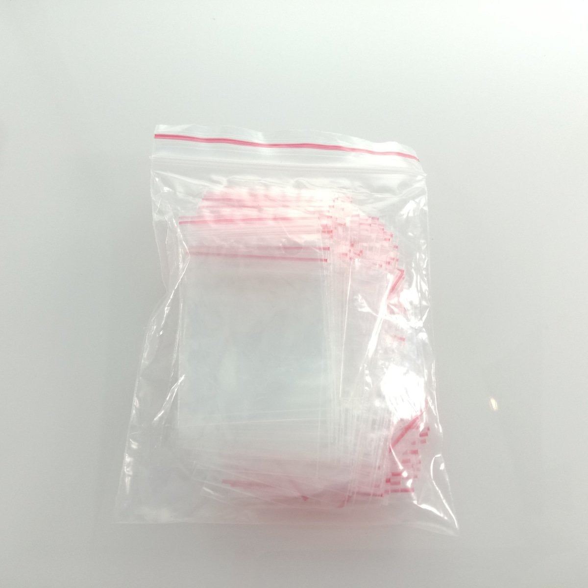 100pcs Clipseal Satchels 4x6cm Small Plastic Zip Bags Thin - - Asia Sell