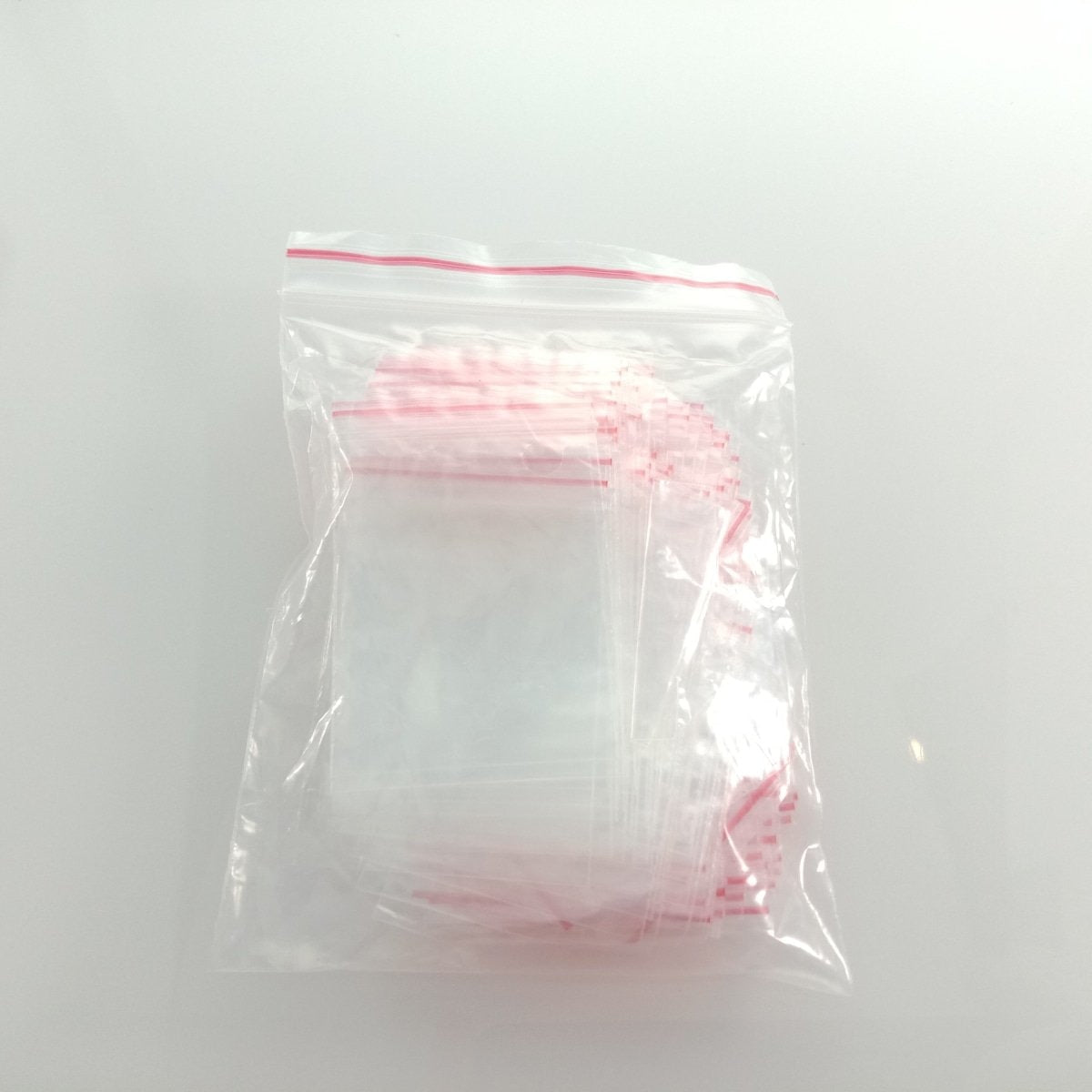 100pcs Clipseal Satchels 4x6cm Small Plastic Zip Bags Thin - Asia Sell