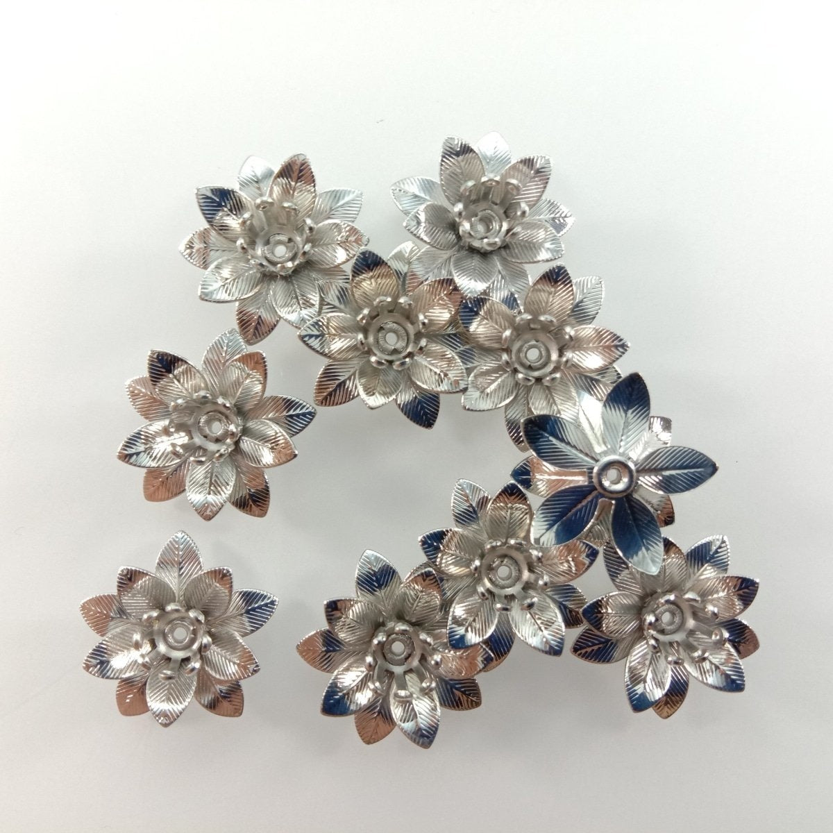 10pcs 6x15mm Copper Filigree Flowers Base Connector Bead Cap Charms Pendants Setting Craft DIY Shape - Rhodium - Asia Sell