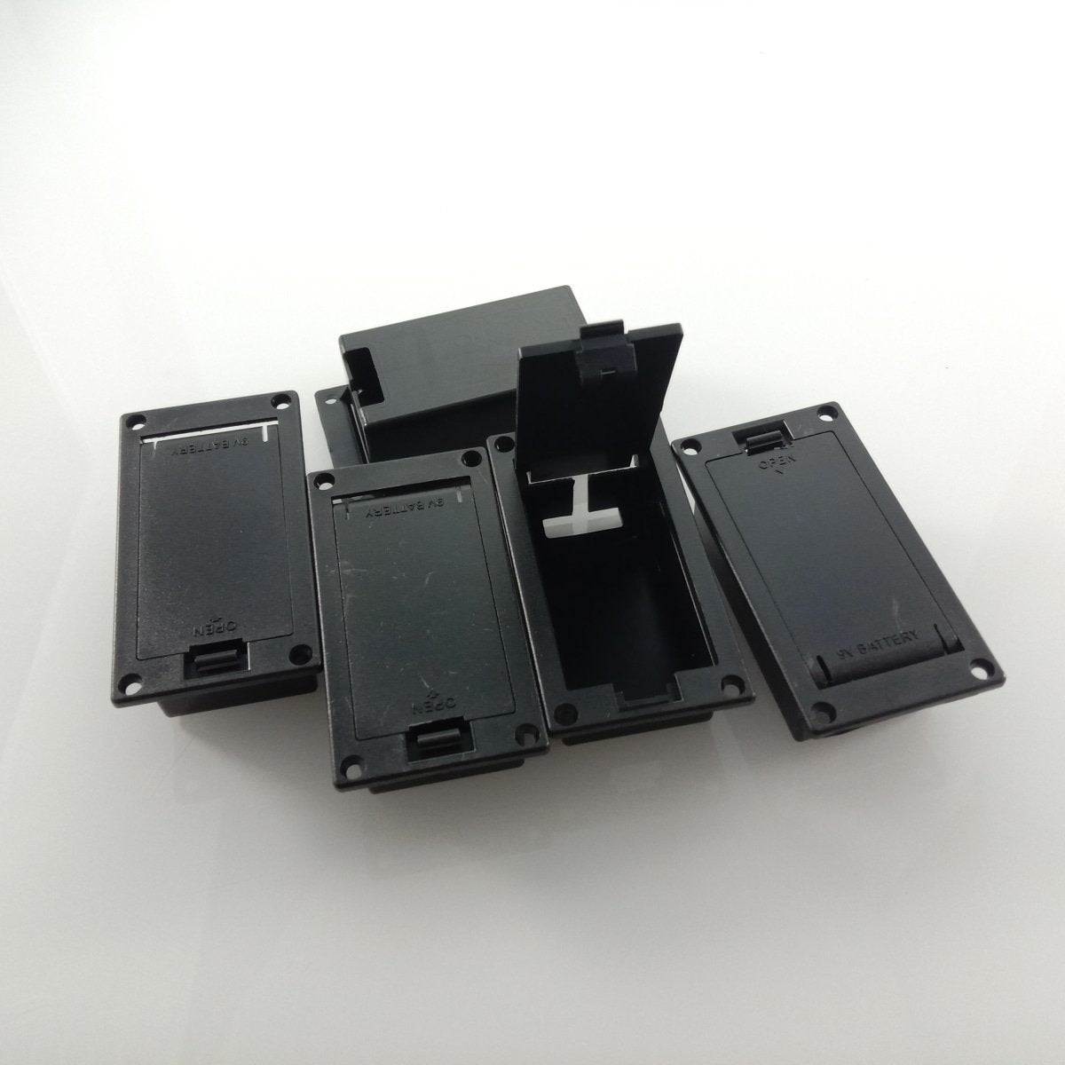 10pcs 9V Battery Holders Swing Snap Lid Box Holder with Clips - - Asia Sell