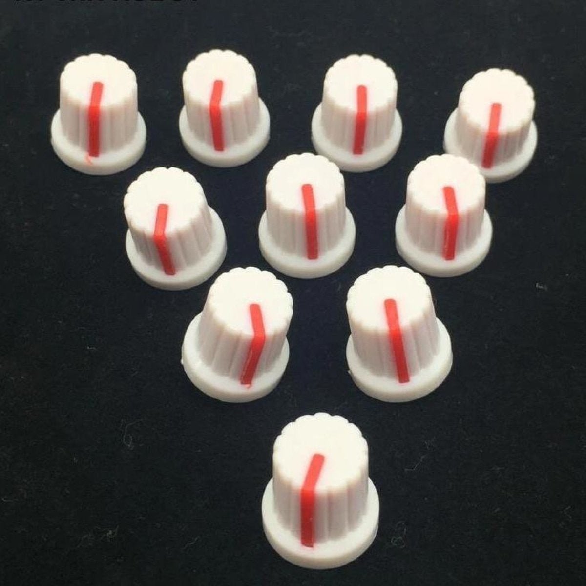 10pcs Red White Volume Control Rotary Knobs For 6mm Knurled Shaft Potentiometer - - Asia Sell