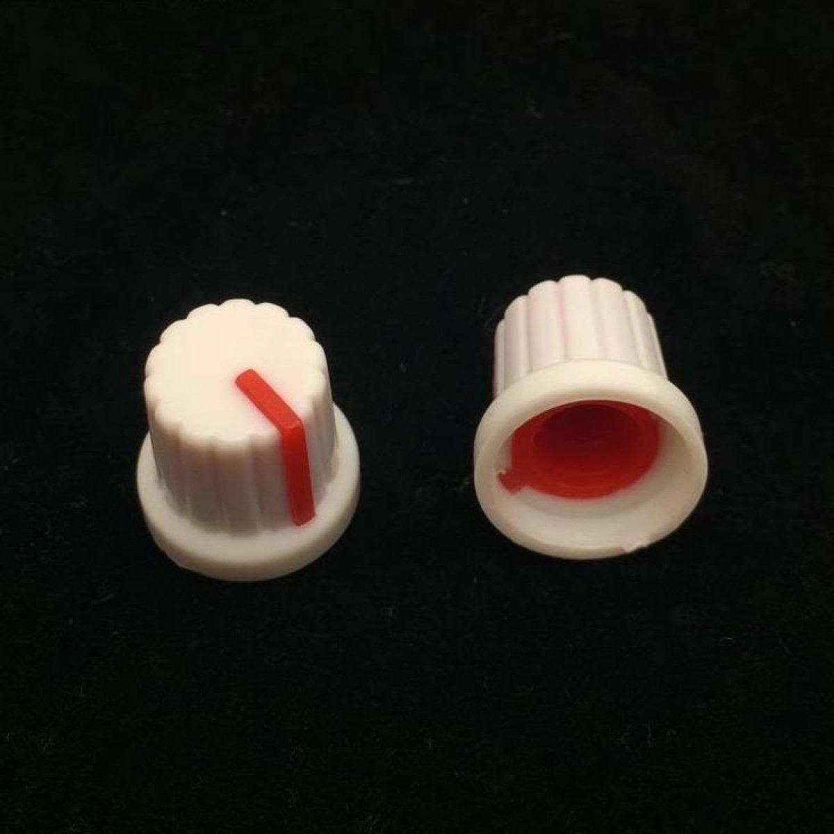 10pcs Red White Volume Control Rotary Knobs For 6mm Knurled Shaft Potentiometer - - Asia Sell
