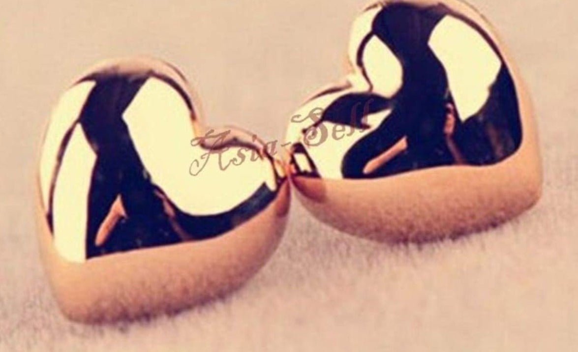 2 Pairs Gold Glossy Heart Shaped Women's Stud Earrings Push-Back Cute Small 10mm - - Asia Sell