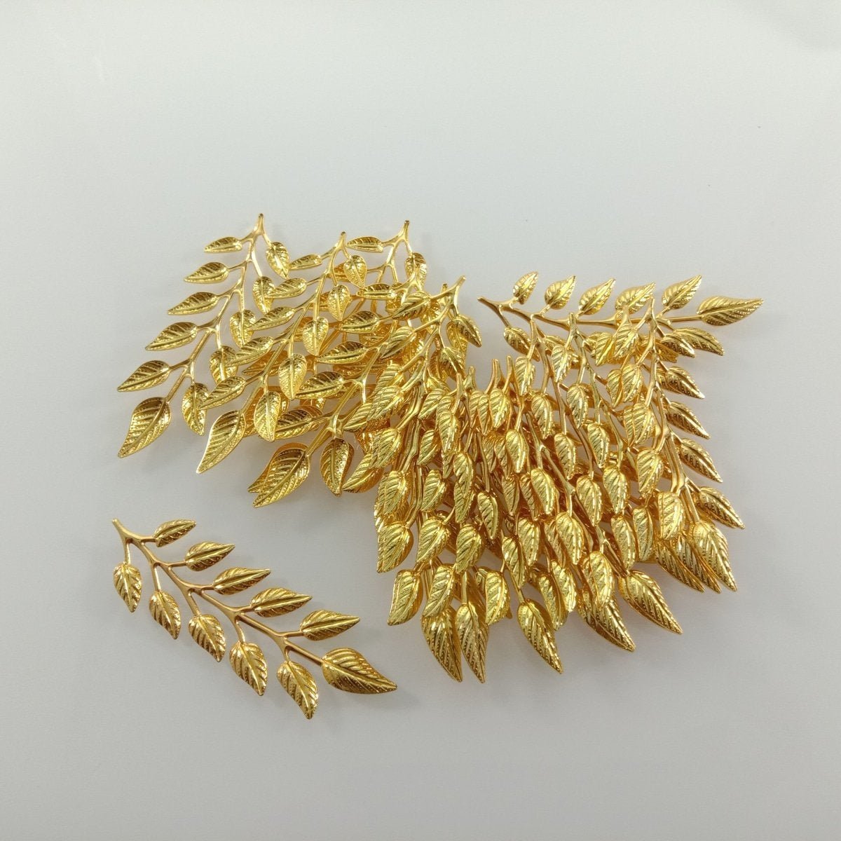 20pcs 19x64mm Gold Bronze Brass Silver Colour Leaf Leaves Charm Pendant Jewellery Making Craft DIY - Gold - Asia Sell