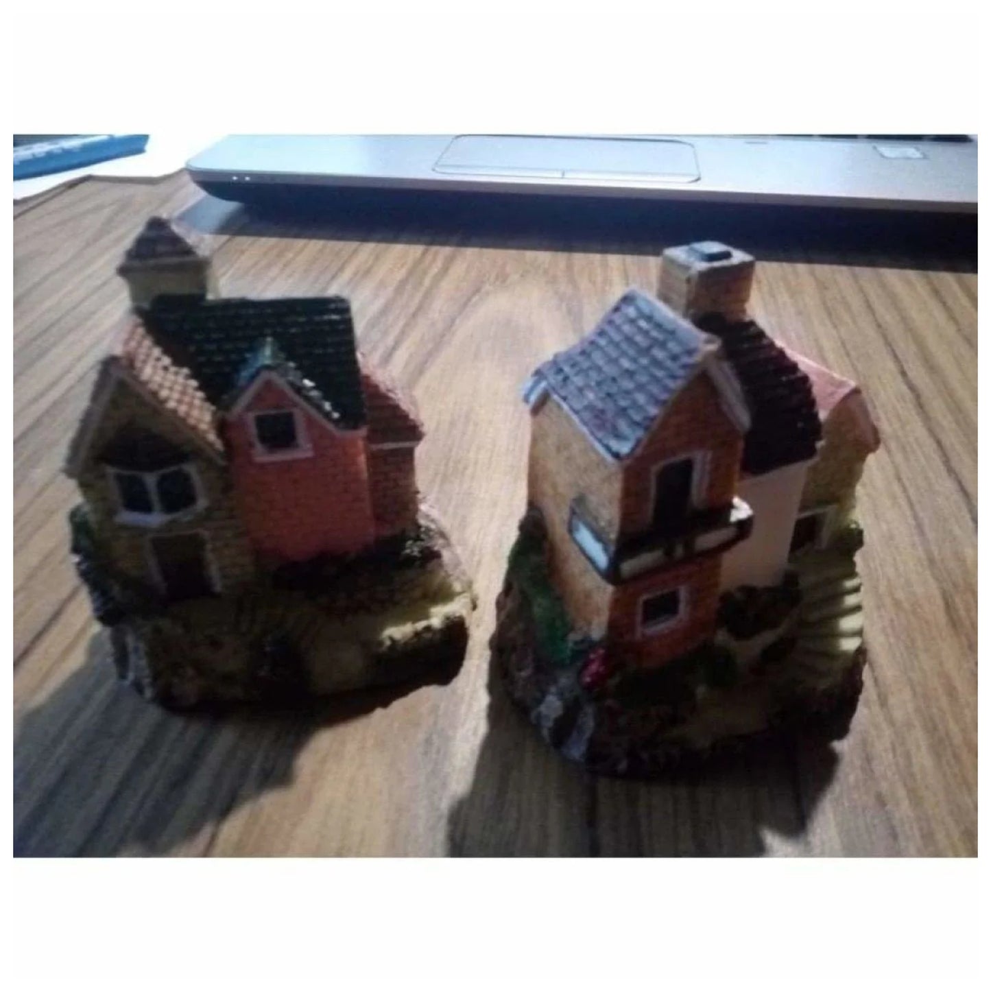 2pcs Model Houses Cottages 6.5cm High Kids Doll House Toy Figurines - Asia Sell - - Asia Sell