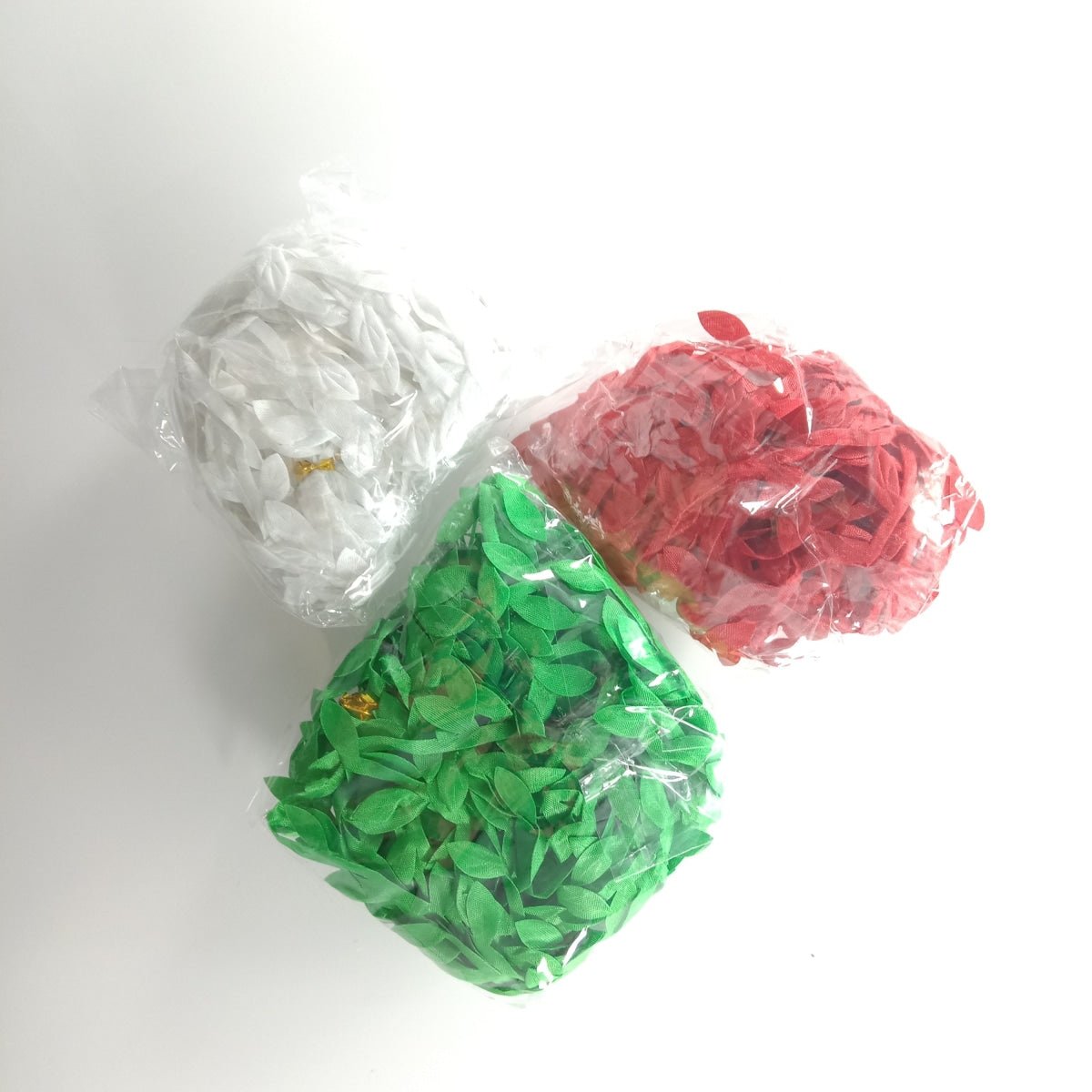 3 bags of 10m Artificial Vine Leaves Christmas Theme Red Green White Decorations Rope - - Asia Sell