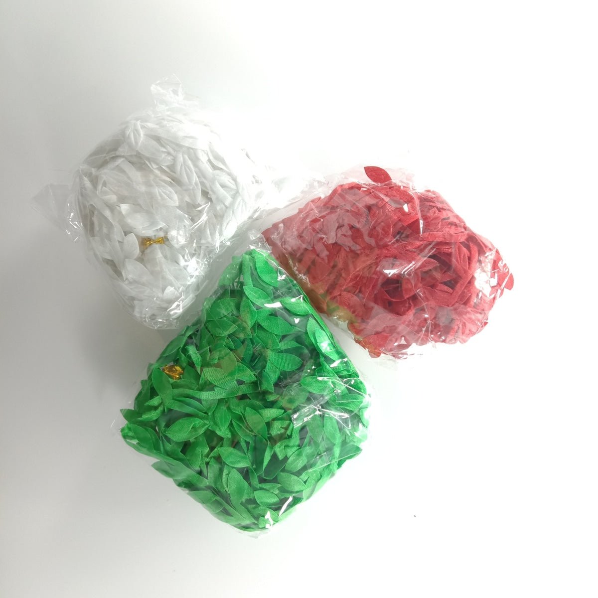 3 bags of 10m Artificial Vine Leaves Christmas Theme Red Green White Decorations Rope - - Asia Sell