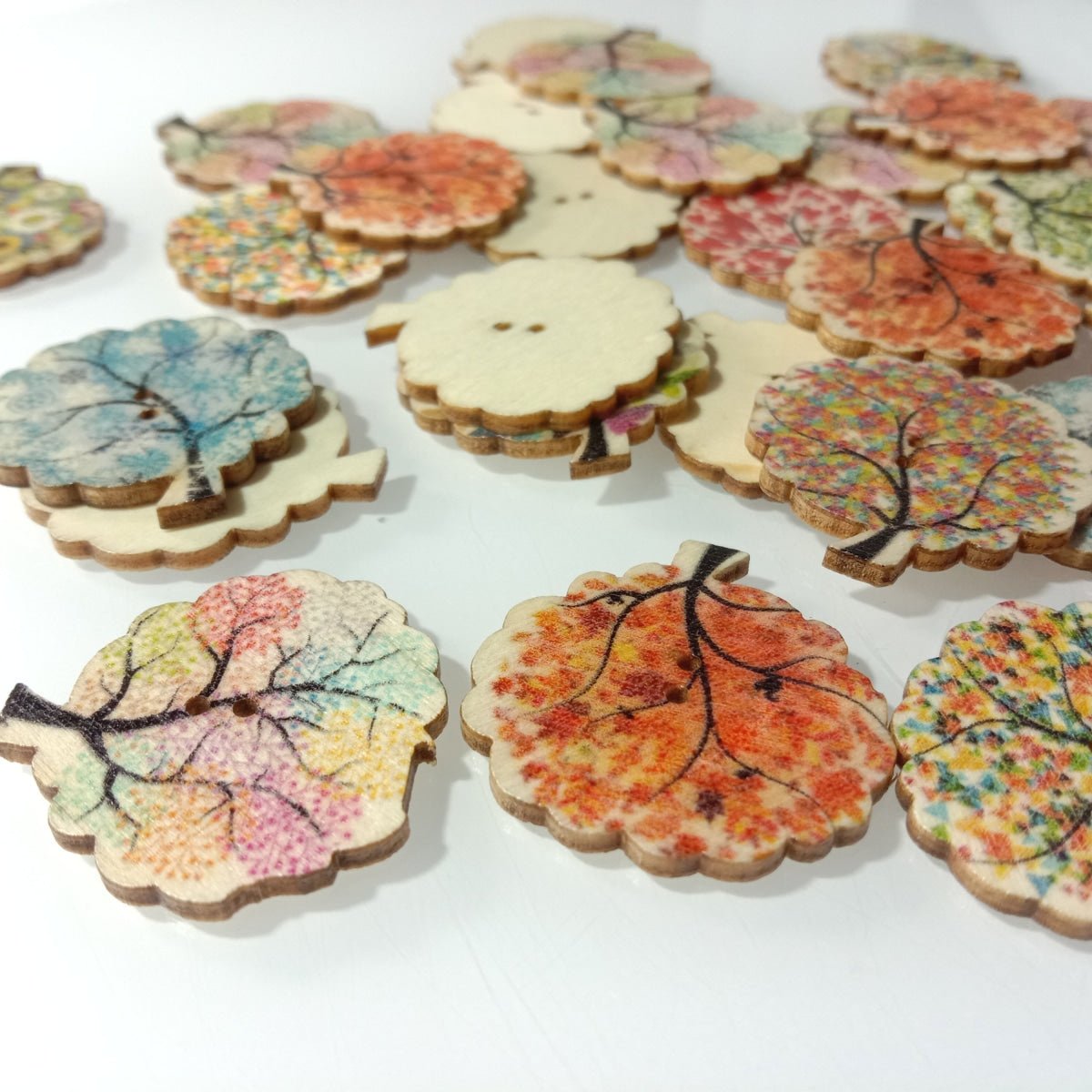 30pcs 30mm Colourful Tree Shape Designs Wooden Buttons Tree-Of-Life Theme 2 Hole Scrapbooking Craft DIY - - Asia Sell