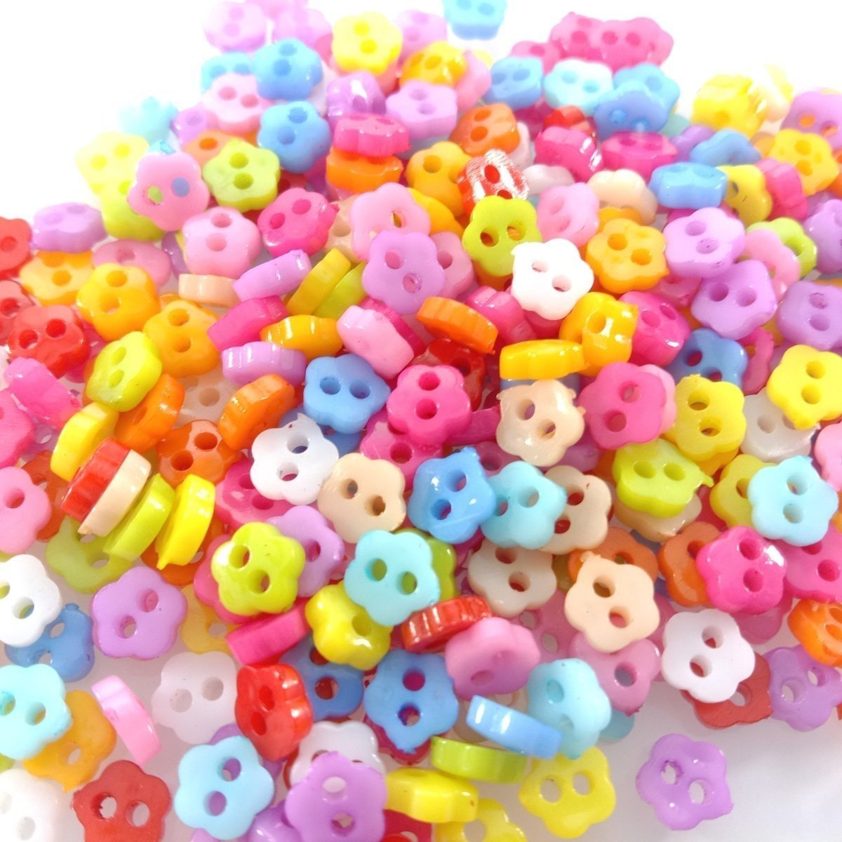 400pcs Flowers Stars 6mm Mini Plastic Buttons Mixed Colours DIY Scrapbooking Kid's Apparel Sewing Dolls Decorations - - Asia Sell
