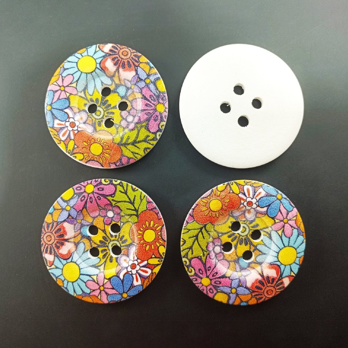 4pcs 50mm Painted Wooden Buttons 4-Hole Coat Boots Upholstery Flower Butterfly Clothes - 15. Bright Flowers - Asia Sell