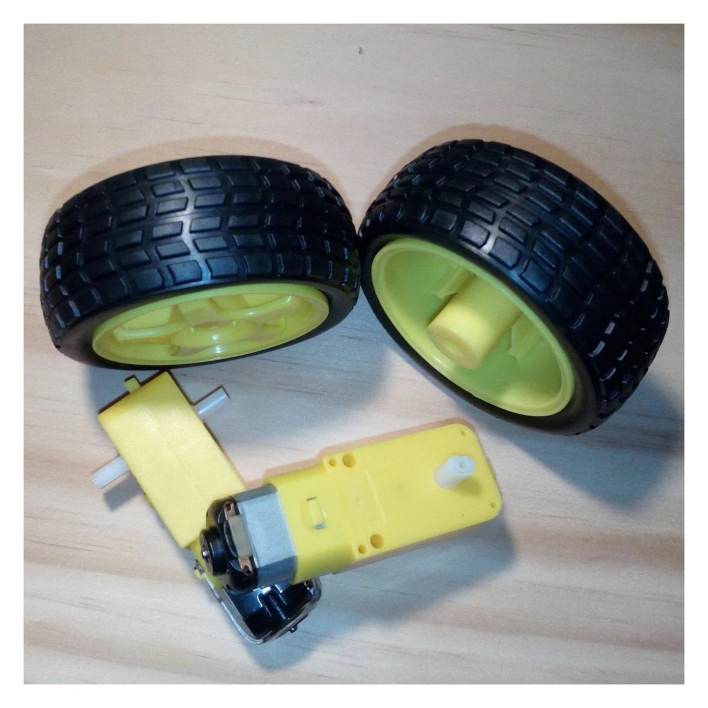 4pcs Smart Car Robot Plastic Tire Tyre Wheel DC Biaxial Geared Motor - - Asia Sell