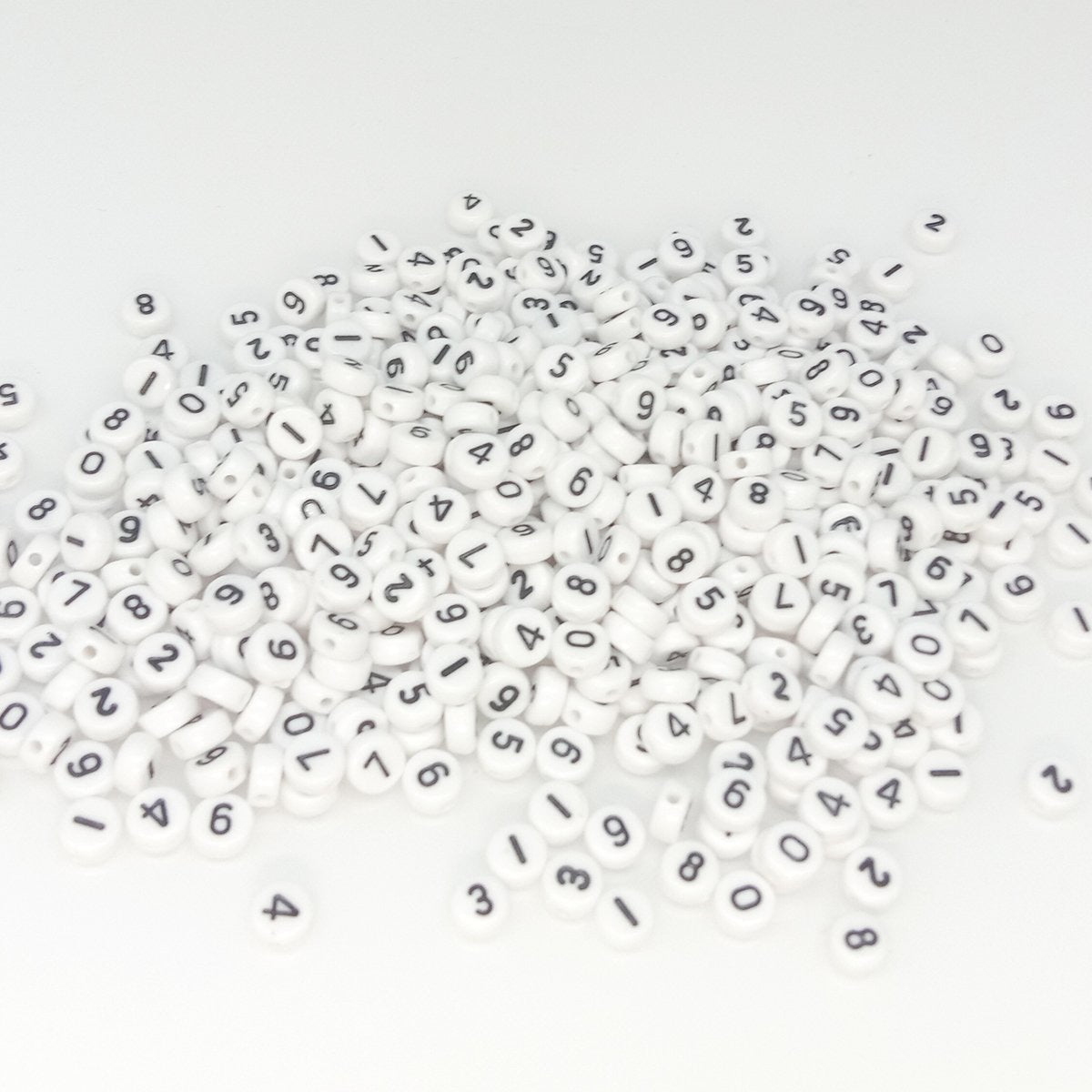 500pcs Numbers Spacer Beads DIY Black Writing on White Bead Crafts - - Asia Sell