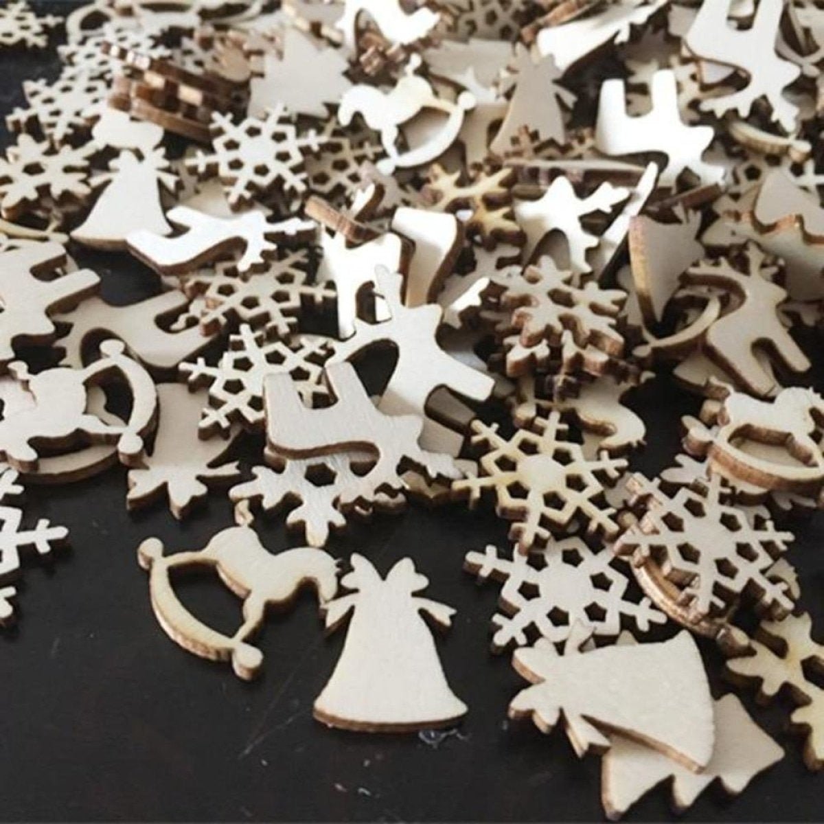 50pcs Natural Wood Craft Christmas Pendant Hanging Ornament Reindeer Xmas Tree Snowflakes New Year Decor Home Decorations - Christmas Mix 3 19mm - Asia Sell