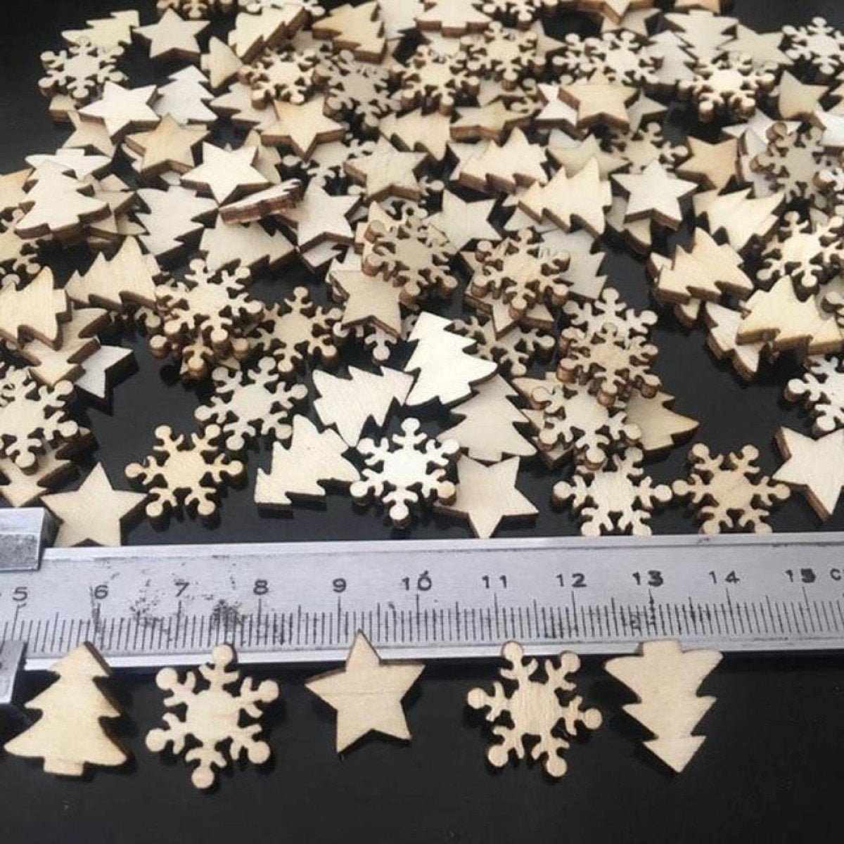 50pcs Trees Stars Snow 15mm Natural Wood Craft Christmas Pendant Hanging Ornament New Year Decor Home Decorations - - Asia Sell