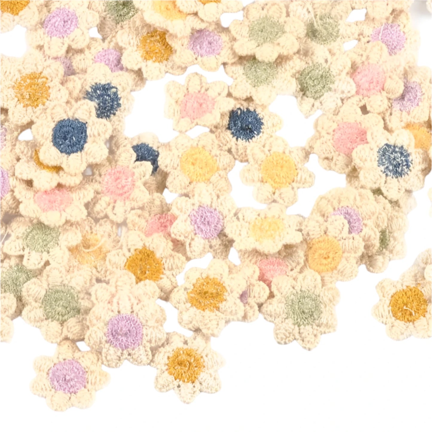 50pcs 2cm Mini Flower Patches Sewing Lace Embroidery Garment Appliques For Handmade Material Home Decor Accessories Crafts