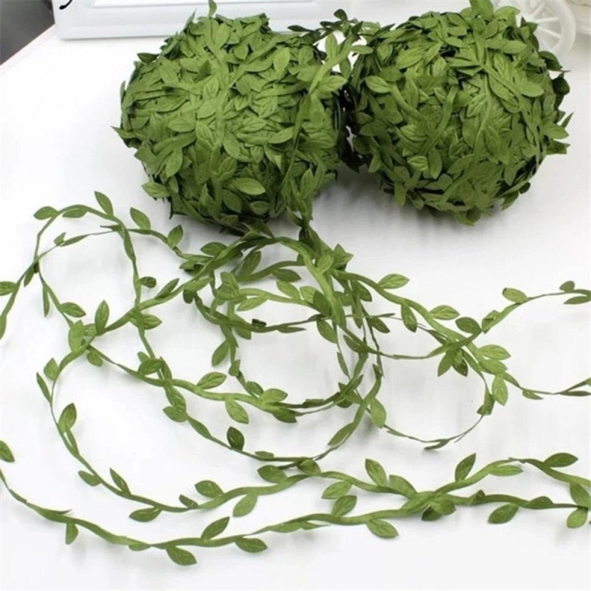 5m/10m Artificial Vine Leaves Wedding Wreath Decorations Rope DIY Craft - 10M Pink - Asia Sell