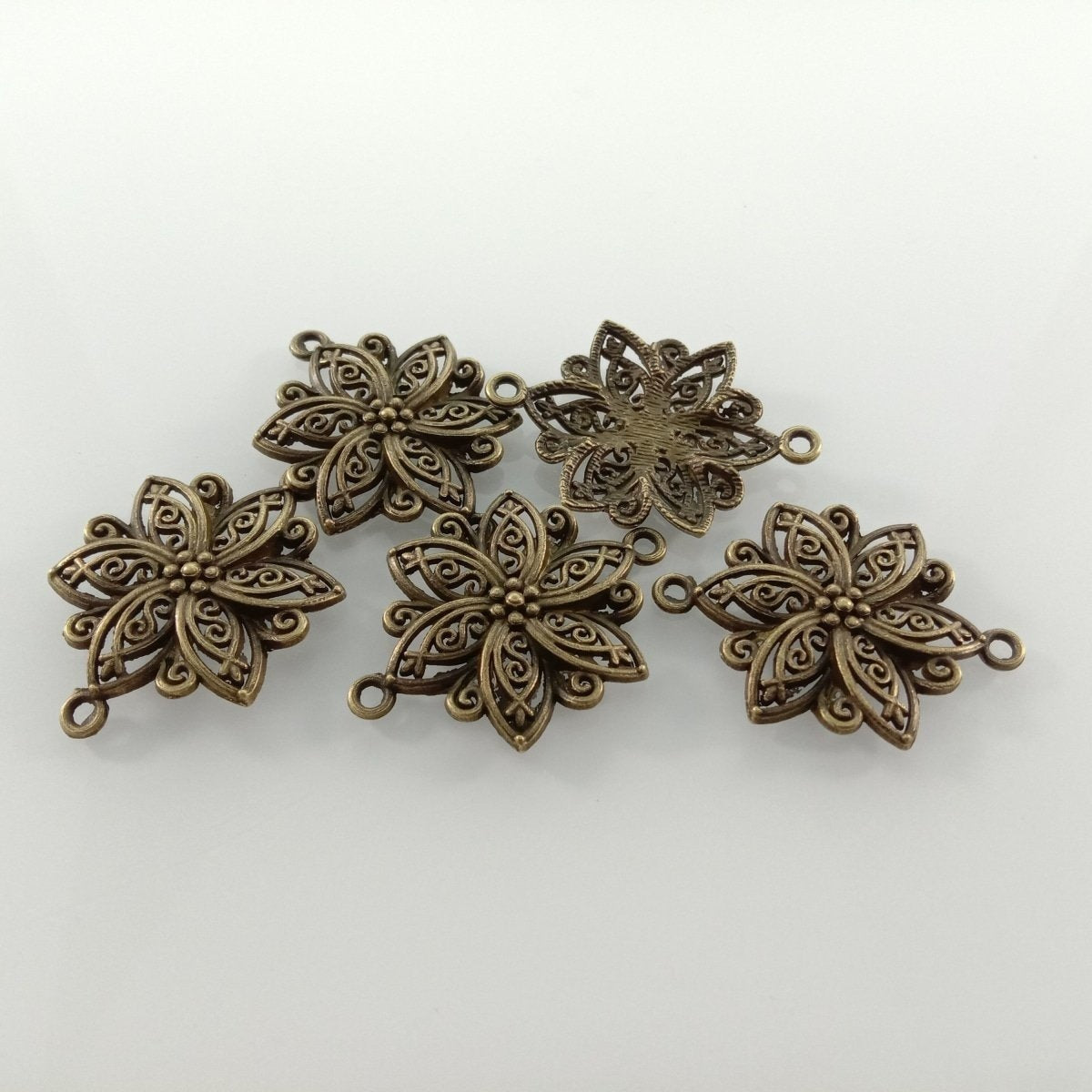 5pcs 40x28mm Antique Bronze Silver Plated Flower Style Handmade Charms Pendant DIY for Bracelet Necklace Jewellery Making - Antique Bronze - Asia Sell