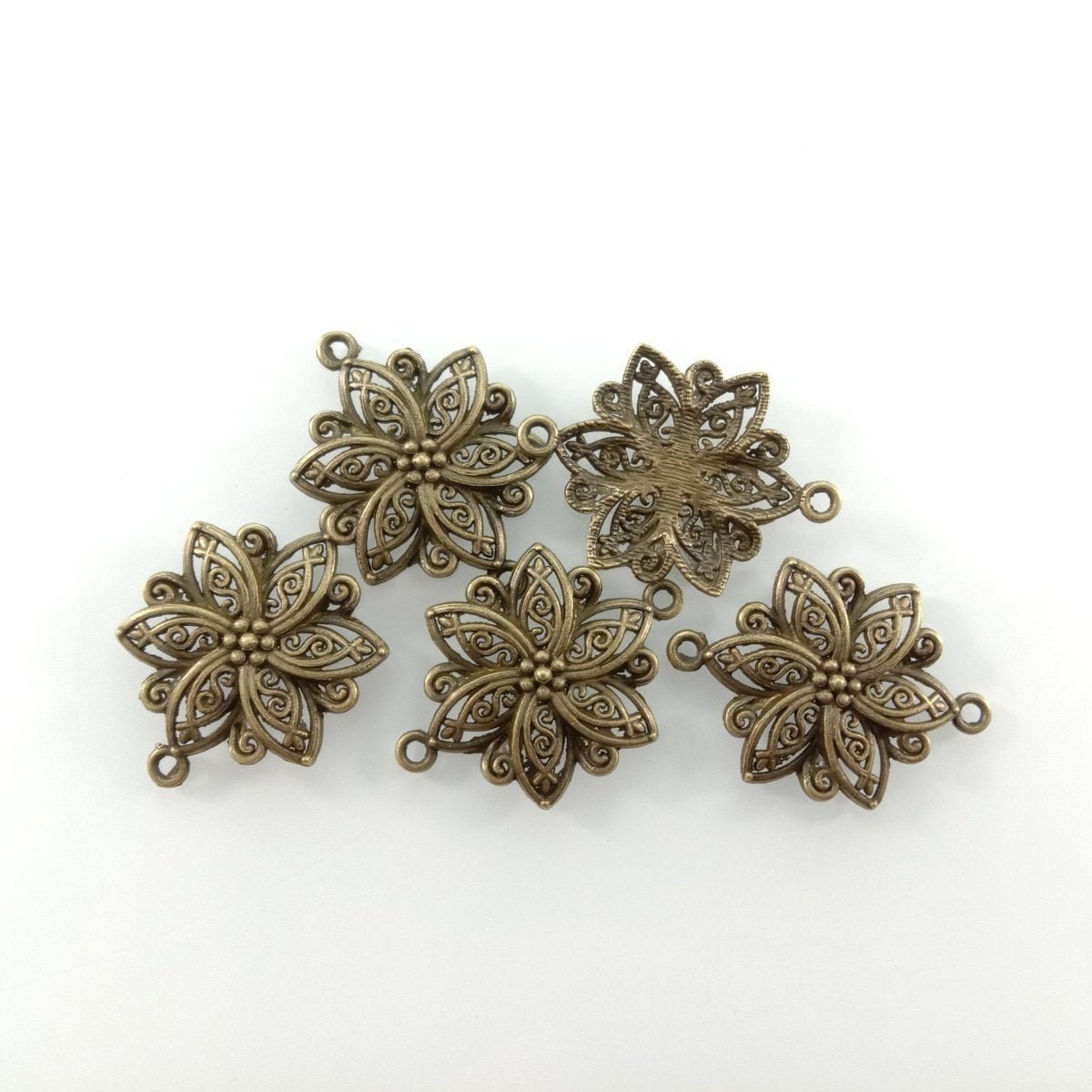 5pcs 40x28mm Antique Bronze Silver Plated Flower Style Handmade Charms Pendant DIY for Bracelet Necklace Jewellery Making - Antique Gold - Asia Sell