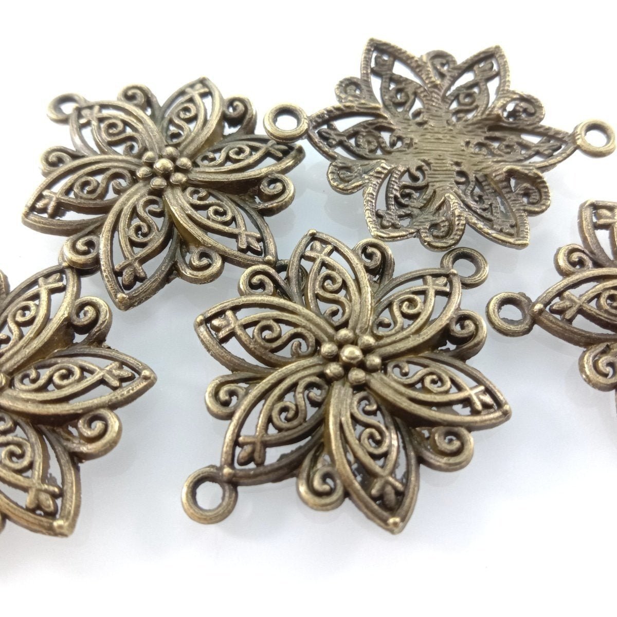 5pcs 40x28mm Antique Bronze Silver Plated Flower Style Handmade Charms Pendant DIY for Bracelet Necklace Jewellery Making - Antique Gold - Asia Sell