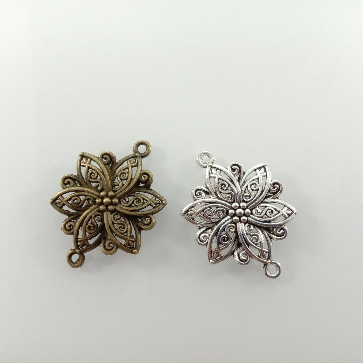 5pcs 40x28mm Antique Bronze Silver Plated Flower Style Handmade Charms Pendant DIY for Bracelet Necklace Jewellery Making - Antique Silver - Asia Sell
