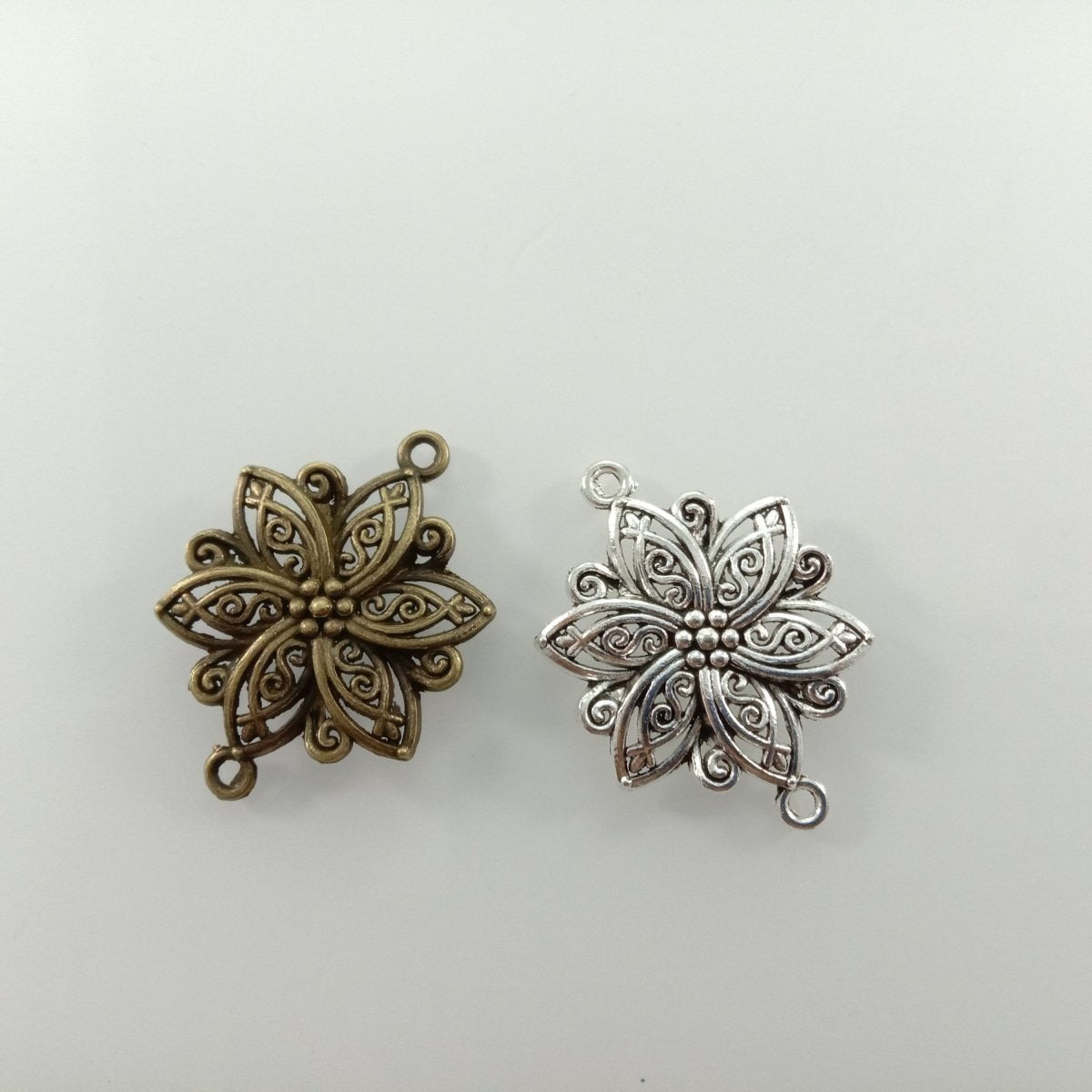 5pcs 40x28mm Antique Bronze Silver Plated Flower Style Handmade Charms Pendant DIY for Bracelet Necklace Jewellery Making - Antique Silver - Asia Sell