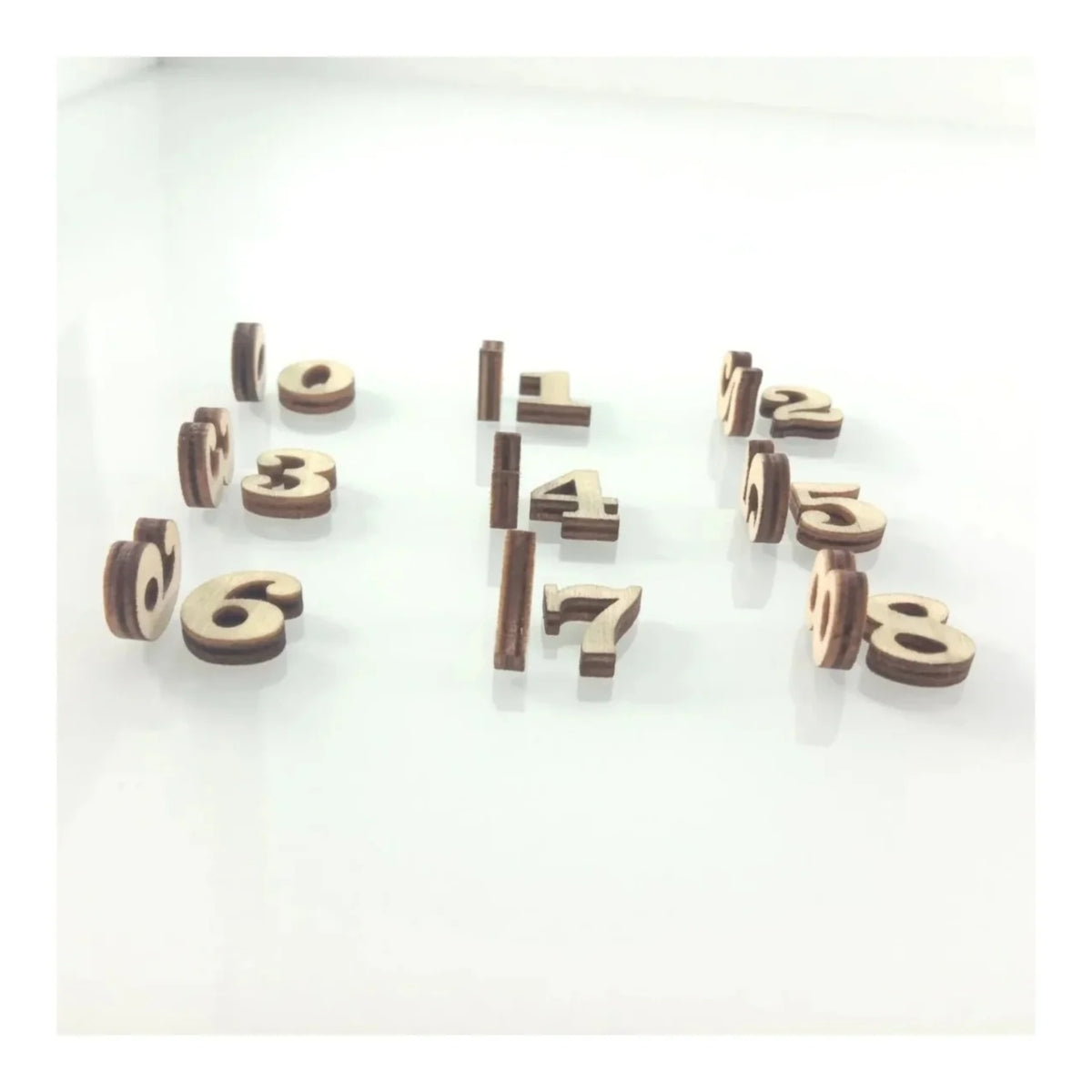 2pcs Mini Wooden Numbers 15mm High Art DIY Craft Wood Mathematics Learning