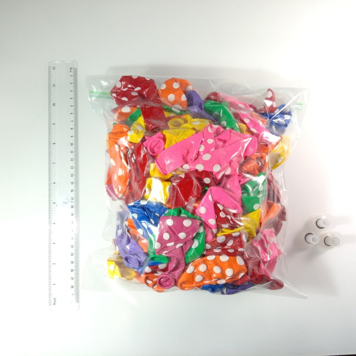 Large Bag of 12" Extra Large Polka Dot Balloons High Quality Rich Colours Including Hygiene Blowers - - Asia Sell