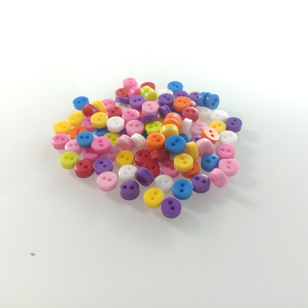 100Pcs 6Mm Mixed Colour 2 Hole Resin Cute Supper Mini Buttons Sewing Round Doll Crafts Clothing