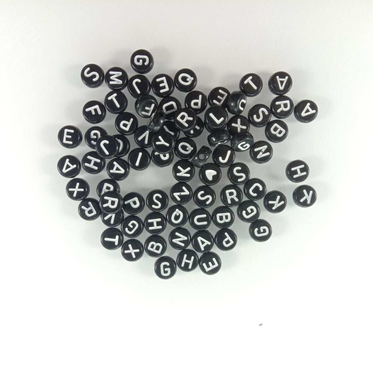 100pcs Alphabet Letters Spacer Beads for Jewelry Making DIY Bracelet Accessories 7mmx4mm Charm - White on Black - Asia Sell