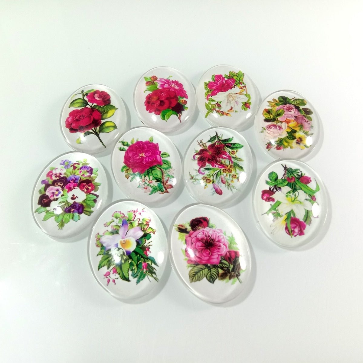 10pcs 13x18mm/18x25mm/30x40mm Oval Photo Glass Cabochon Vintage Flowers Rose Daisy Flat Back - 18x25mm White - - Asia Sell