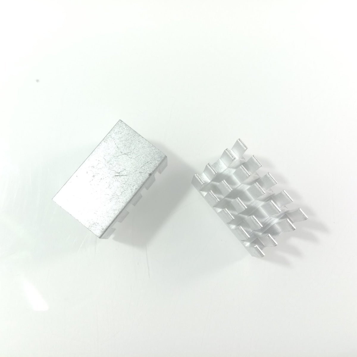 10pcs 22x13x11mm Triode Aluminium Heat Sink TO-220 TO220 Transistor Heatsink Pin - - Asia Sell