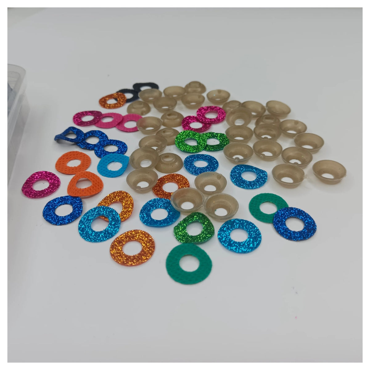 30pcs 18mm Glitter Coloured Safety Screw Eyes with Backings For Puppet Teddy Bear Doll Animal Plastic Eyes