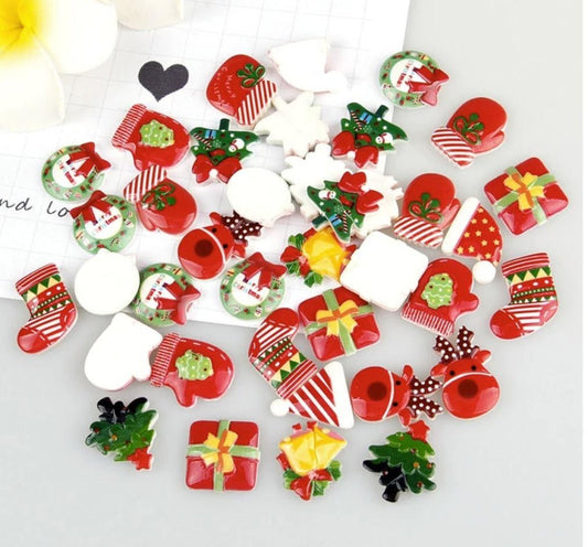 30pcs Mix Designs Resin Flatback Cabochon Christmas Mini Christmas Decorations - - Asia Sell