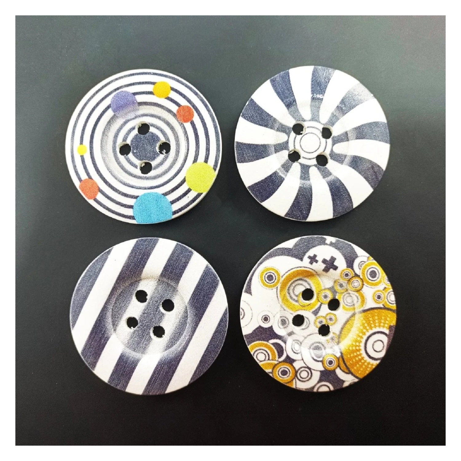 4pcs 50mm Painted Wooden Buttons 4-Hole Coat Boots Upholstery Flower Butterfly Clothes - 5. Spirals Stripes Retro - Asia Sell