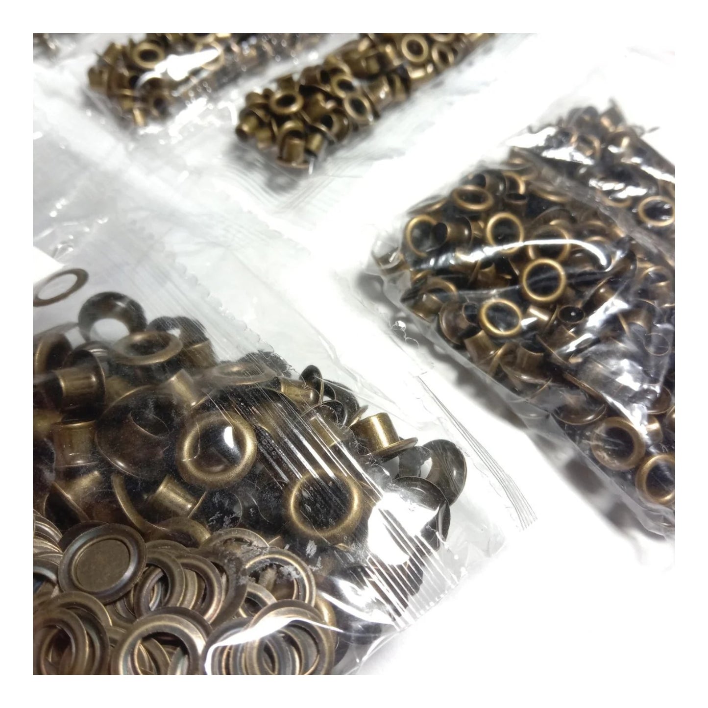 4x200pcs Set of 2mm 3mm 3.5mm 5mm Deep Eyelets For Belts No Washers Metal Buttonholes Buckle Clothing Buttons Bronze Craft - - Asia Sell
