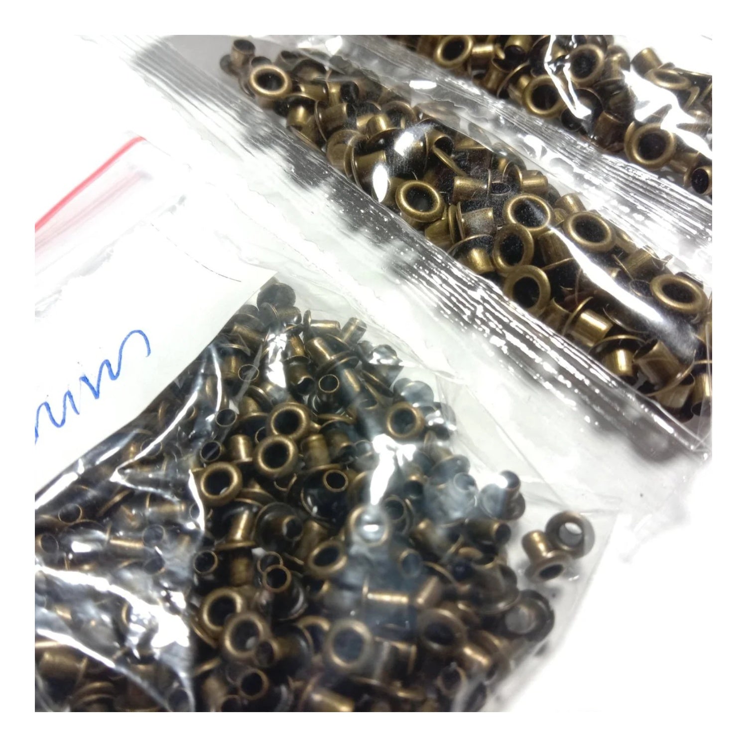 4x200pcs Set of 2mm 3mm 3.5mm 5mm Deep Eyelets For Belts No Washers Metal Buttonholes Buckle Clothing Buttons Bronze Craft - - Asia Sell