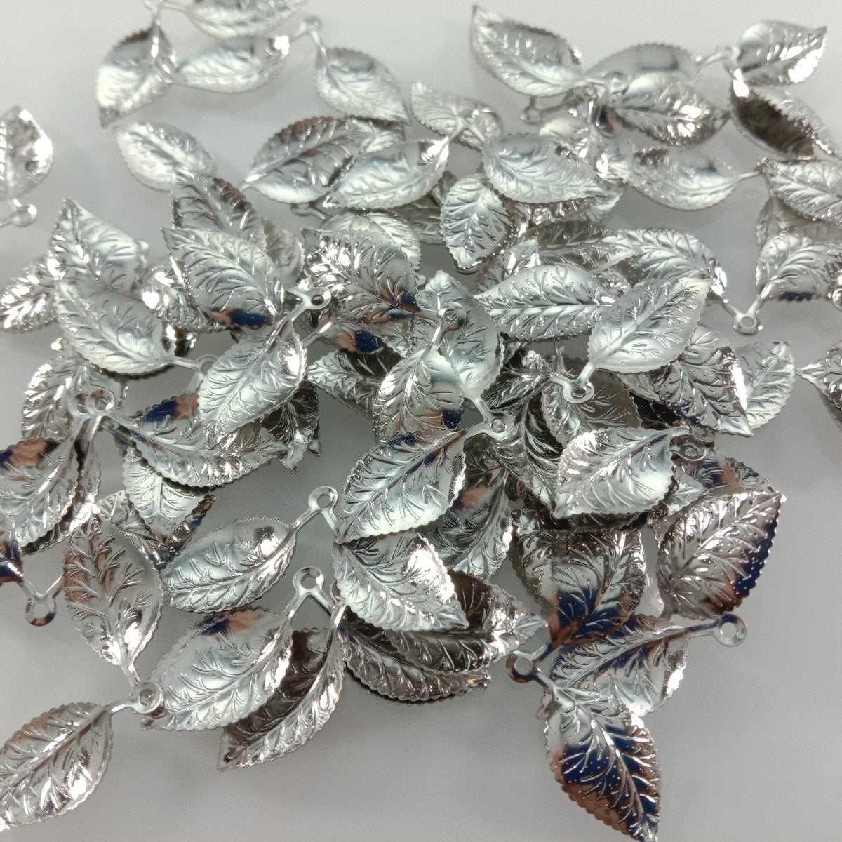 50pcs 13x32mm Vintage Double Leaf Pendant Charms for Necklace Bracelet Broch Jewellery Making DIY Gold - Rhodium - Asia Sell