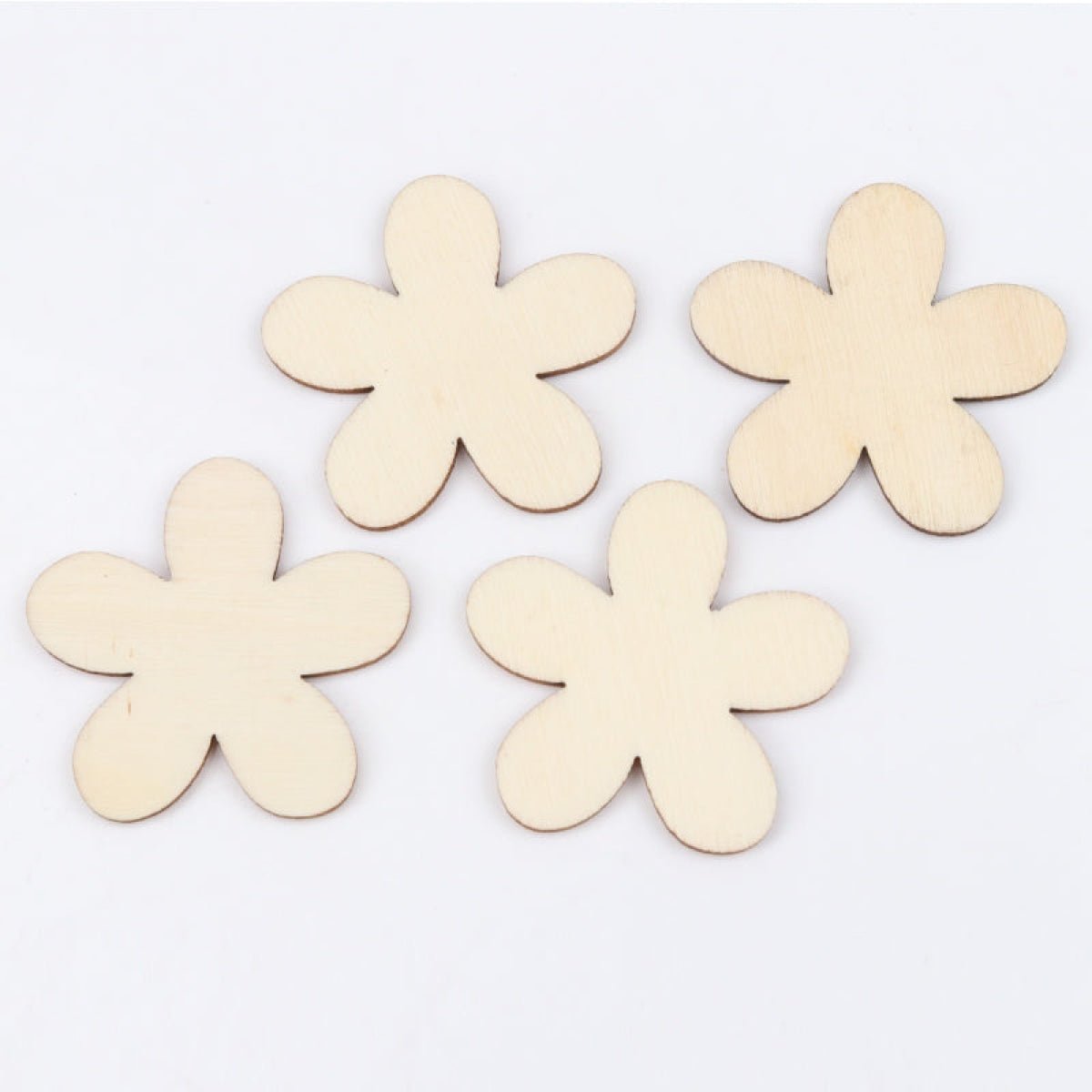 50pcs 15/20/25/35mm Natural Wooden Flower Pattern Blanks Scrapbooking Home Arts Crafts Sketching - 15mm - - Asia Sell