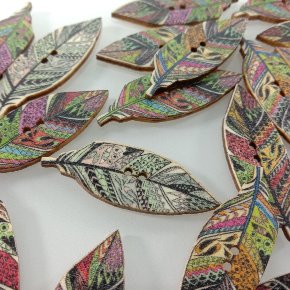 50pcs 42mm Wooden Leaf Buttons Leaves Retro for Scrapbooking Handmade Clothes - Dark - Asia Sell