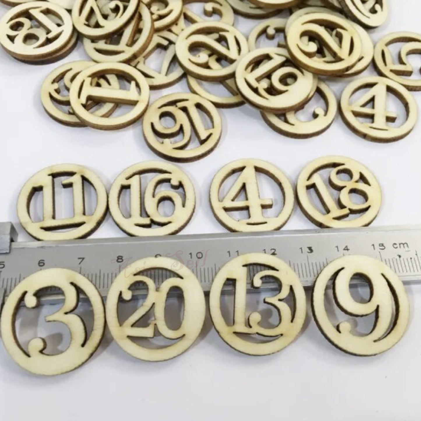 50pcs 2.5cm Wooden Numbers in Circles Birthday Party Craft Pendant Hanging Ornament Decor Home Decorations DIY
