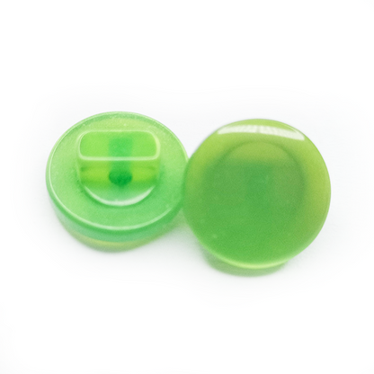 50pcs Acrylic Sewing Buttons Scrapbooking Round Solid Green Shank 11mm