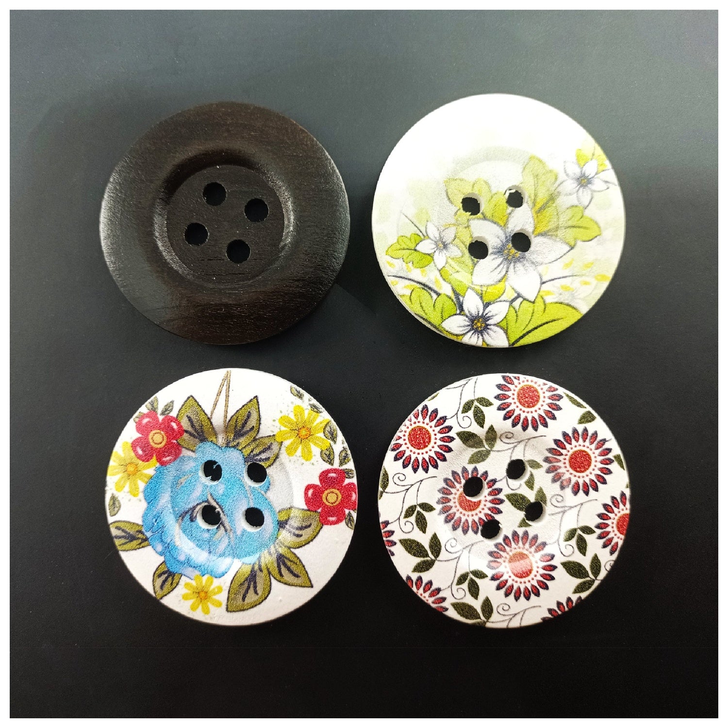 4pcs 50mm Buttons Painted Wooden 4-Hole Coat Boots Upholstery Flower Butterfly Sewing Clothes