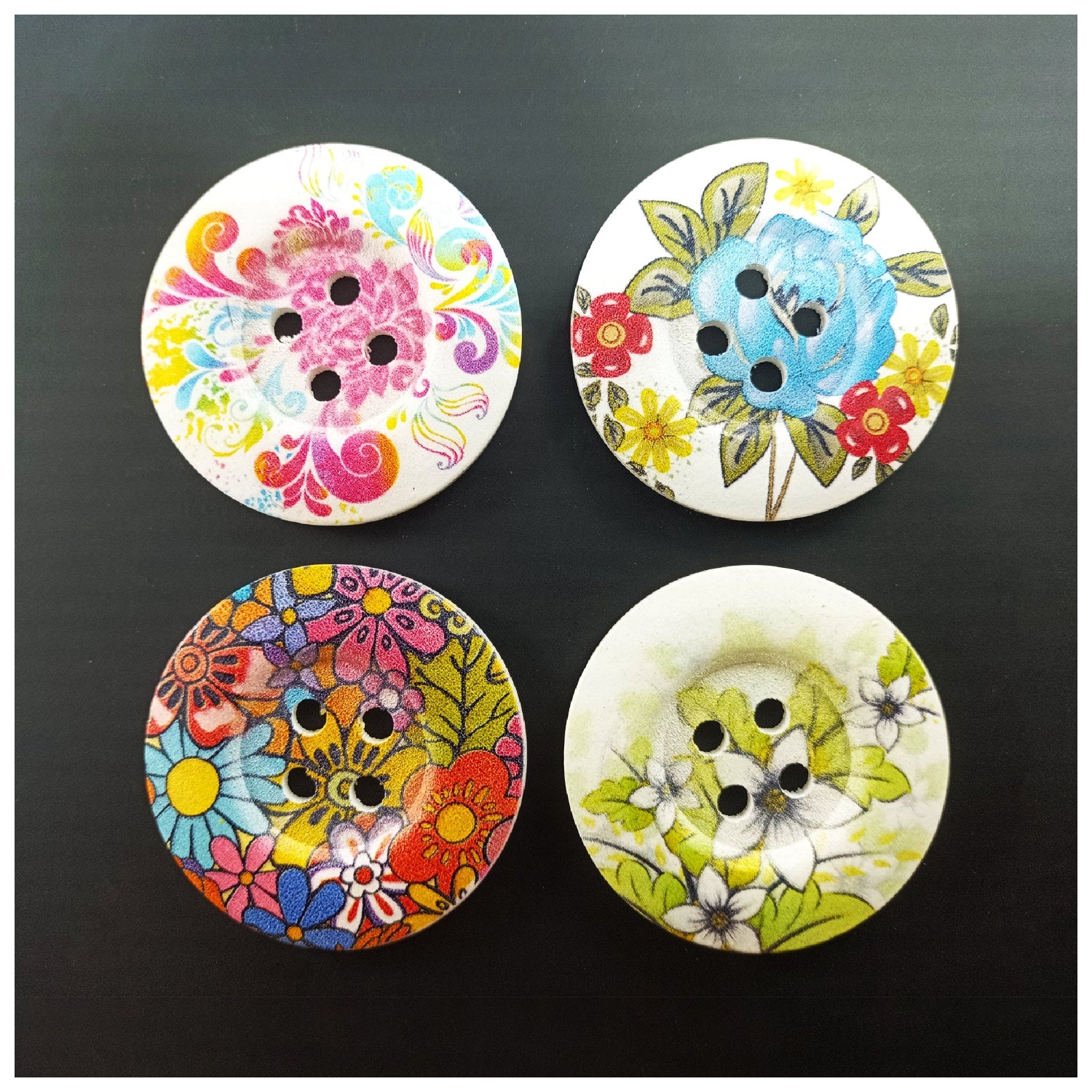 4pcs 50mm Buttons Painted Wooden 4-Hole Coat Boots Upholstery Flower Butterfly Sewing Clothes